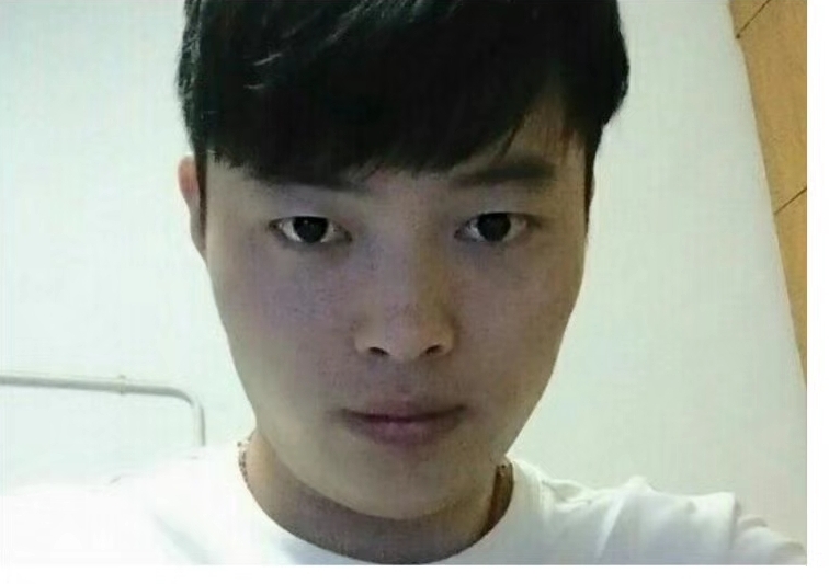 小张哥哥的第一张照片--太仓中老年相亲网
